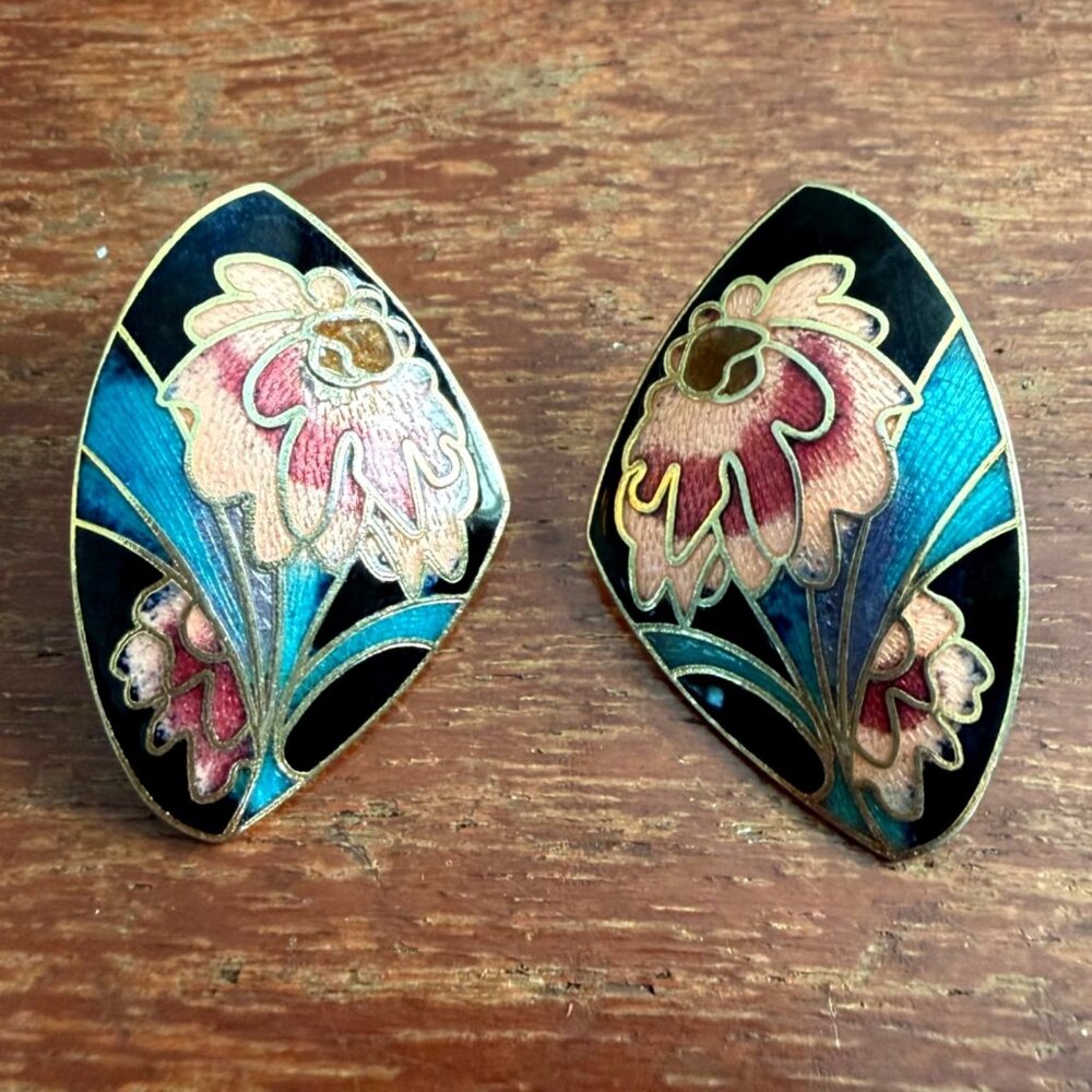 Vintage Cloisonne Floral Asymmetrical Earrings With Gold Tone Base & Post Back